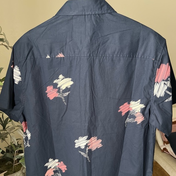 Eighth Avenue Men’s Navy Button Up Short Sleeve Shirt Size S & M NWT $39.99 - Picture 6 of 6